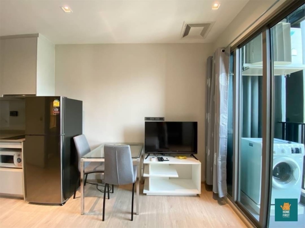Studio apartment at Whizdom Station Ratchada-Tha Phra, high floor, beautiful view