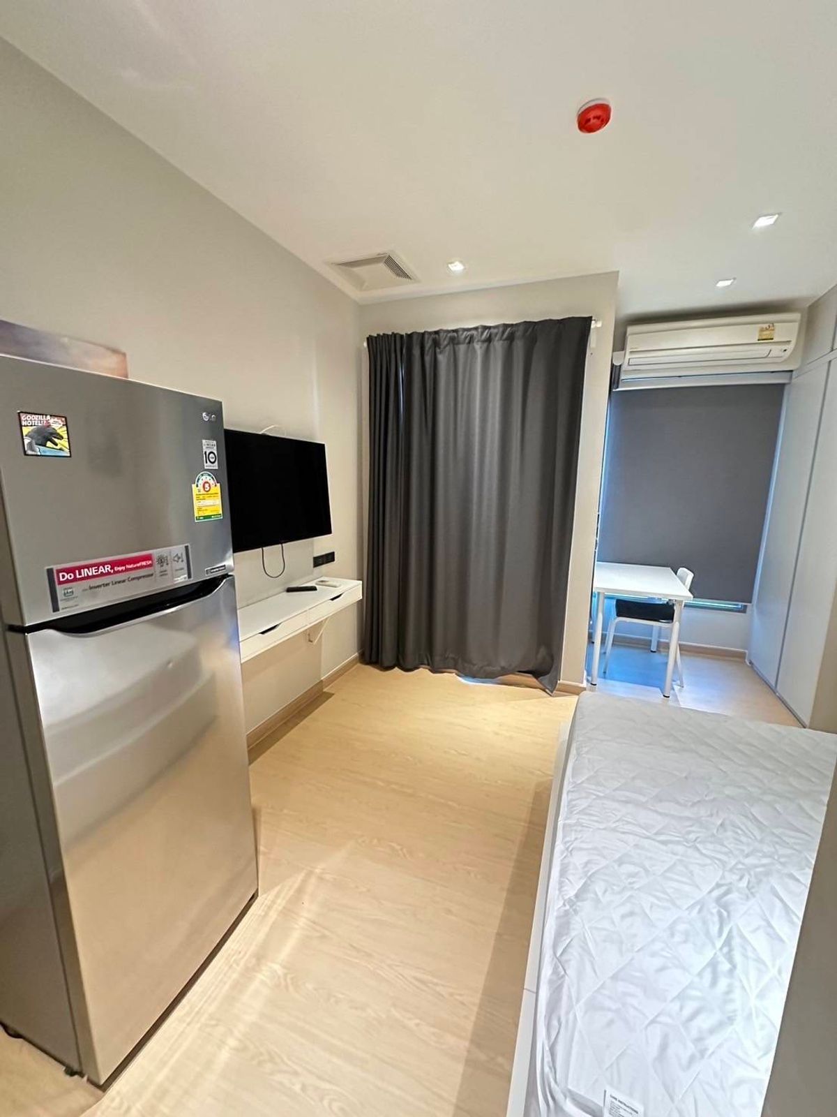 Studio Condo at Whizdom Station Ratchada - Thapra