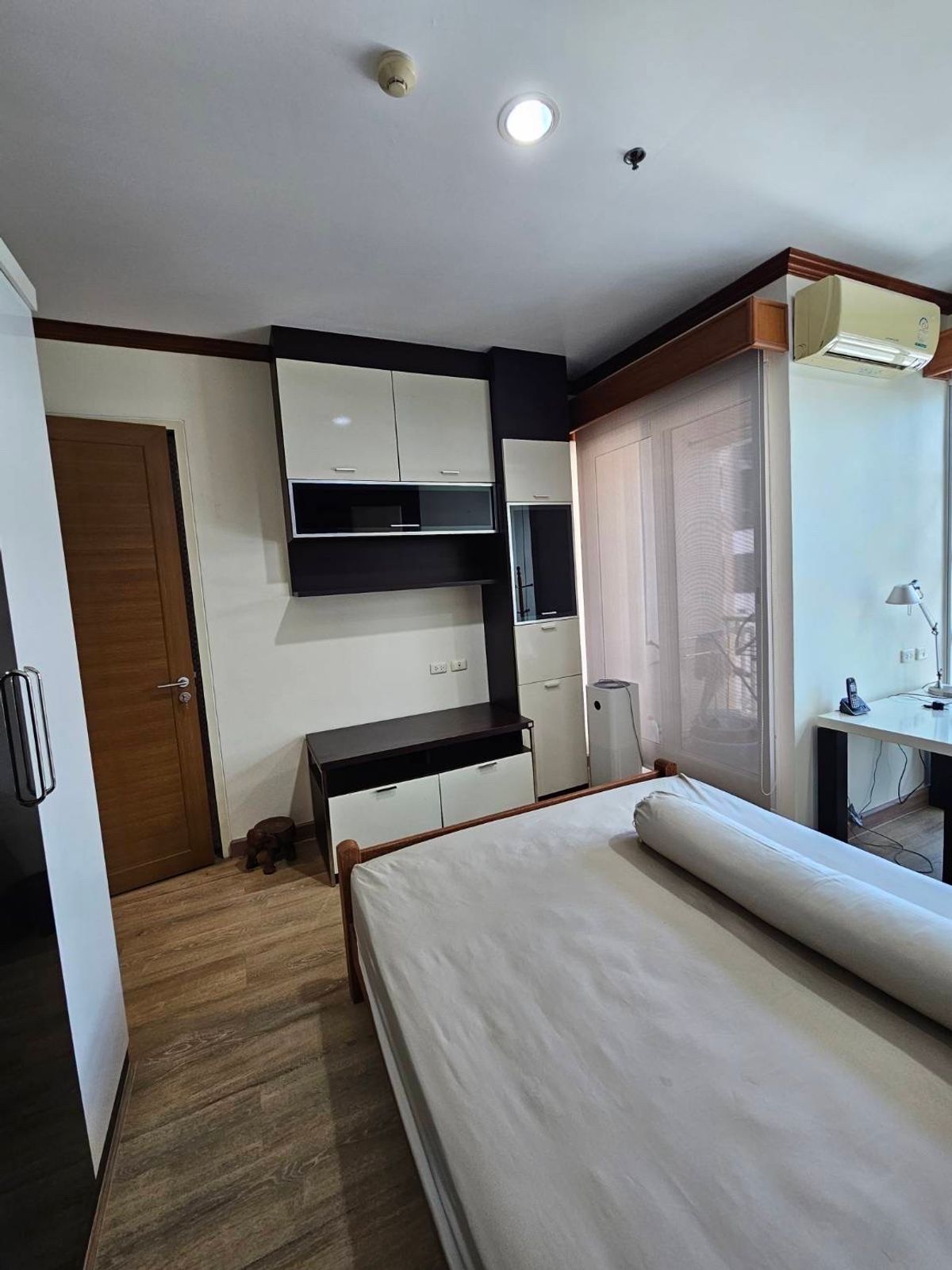 Ban Krung Krung, Siam Pathumwan қаласындағы кең 3 бөлмелі пәтер