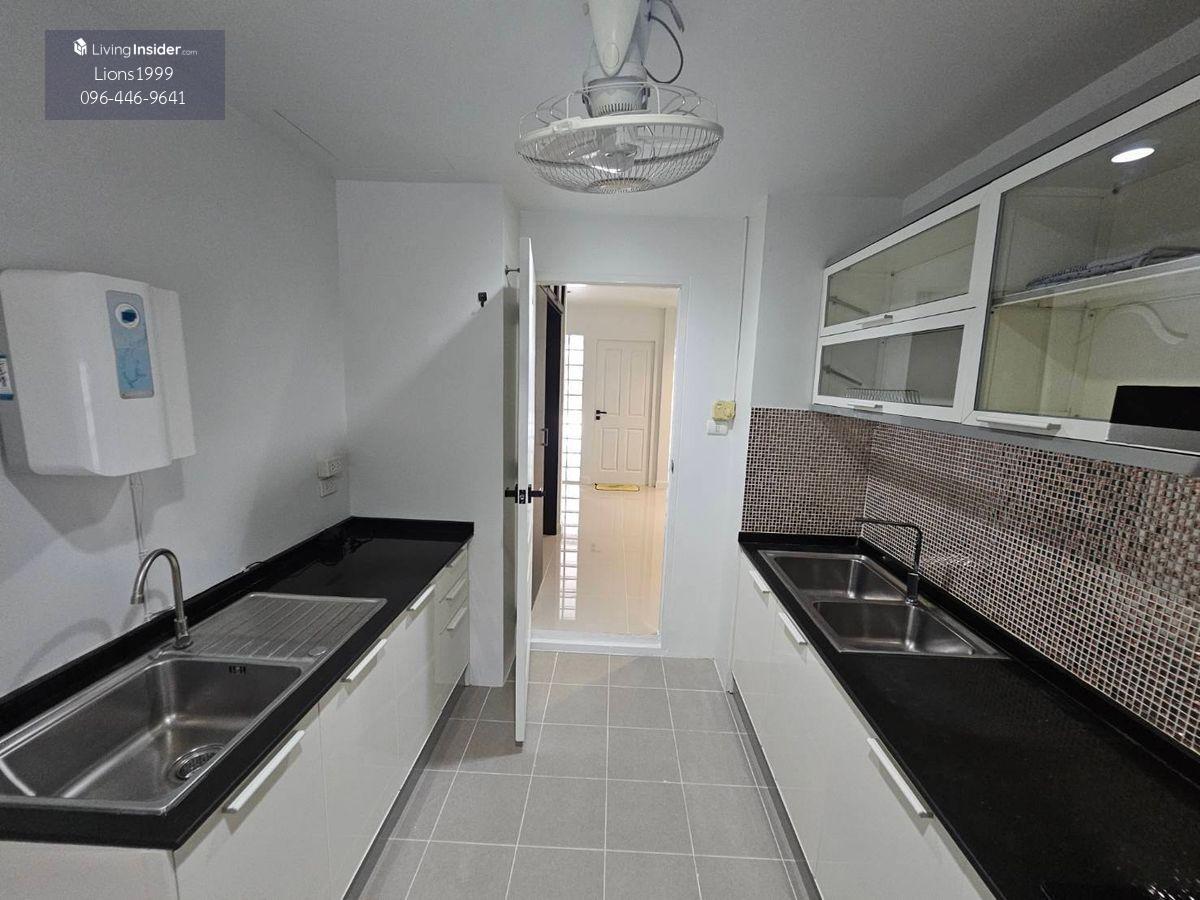 Aqua Divina House near Ramkhamhaeng - Spacious 3-Bedroom Rental