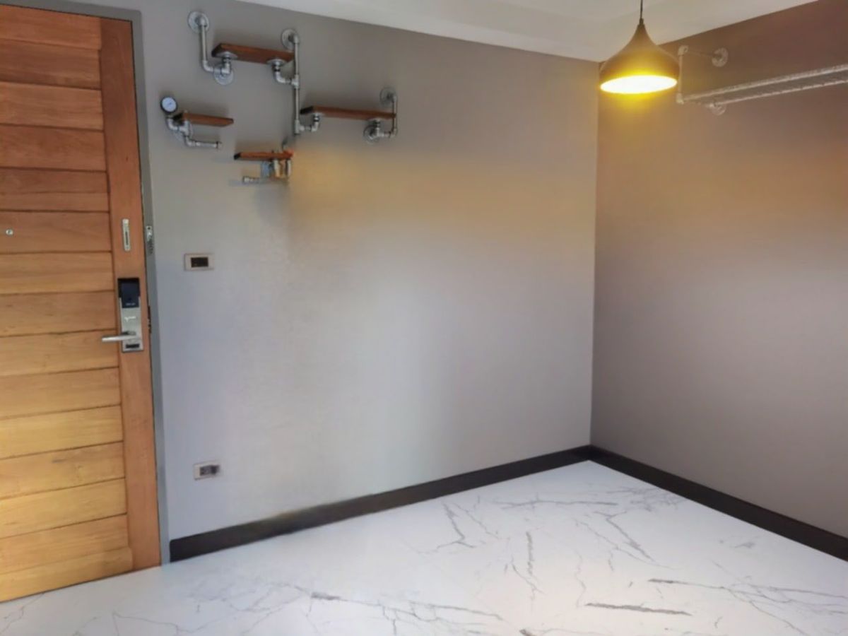 G Style Condo - 1 Bedroom Near Huai Khwang MRT