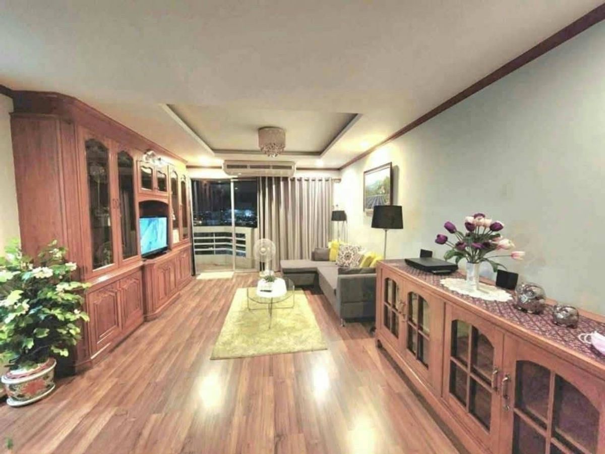 NS Tower Central City Bangna - Spacious 2-Bedroom Apartment with Amenities