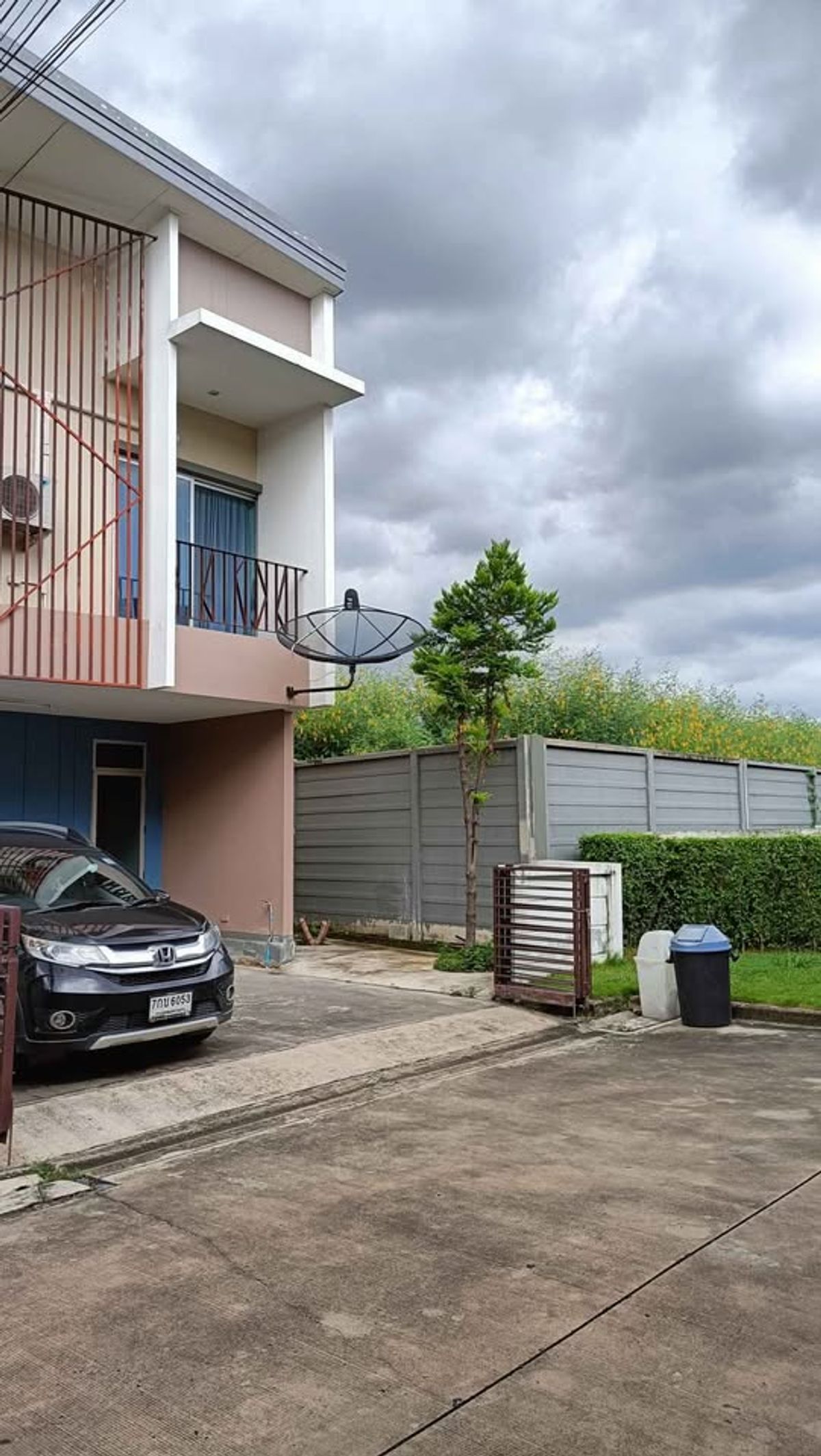 Detached House in Chuan Chuen Modus Chaengwattana Village - Near Central Chaengwattana
