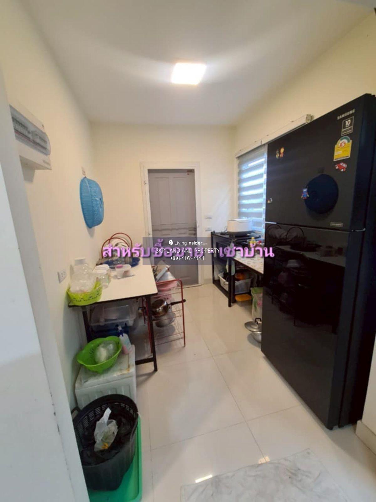 Detached House at Passorn Prime Pinklao-Ring Road near Salaya