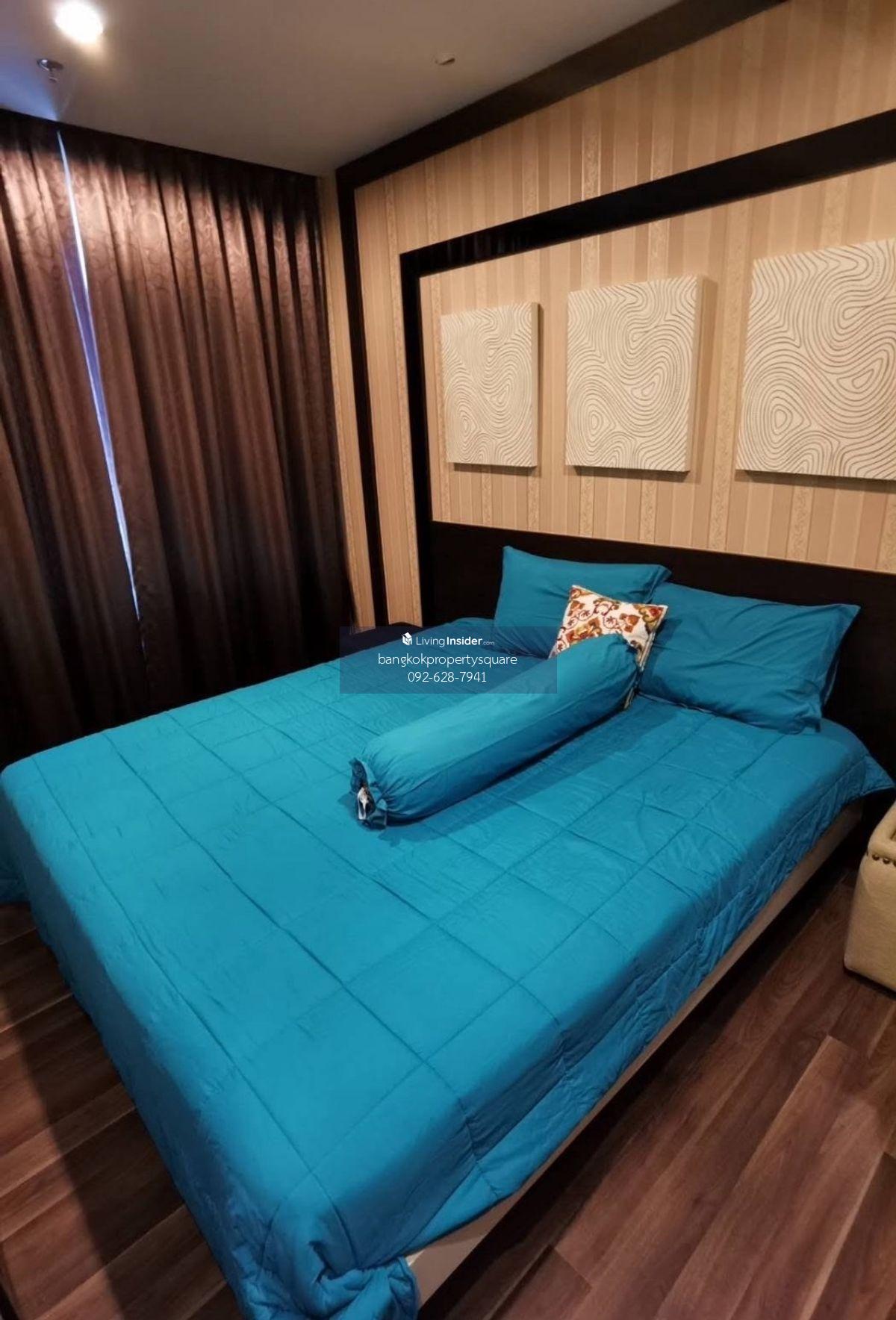 Stylish High-Rise Condo Near BTS BEARING