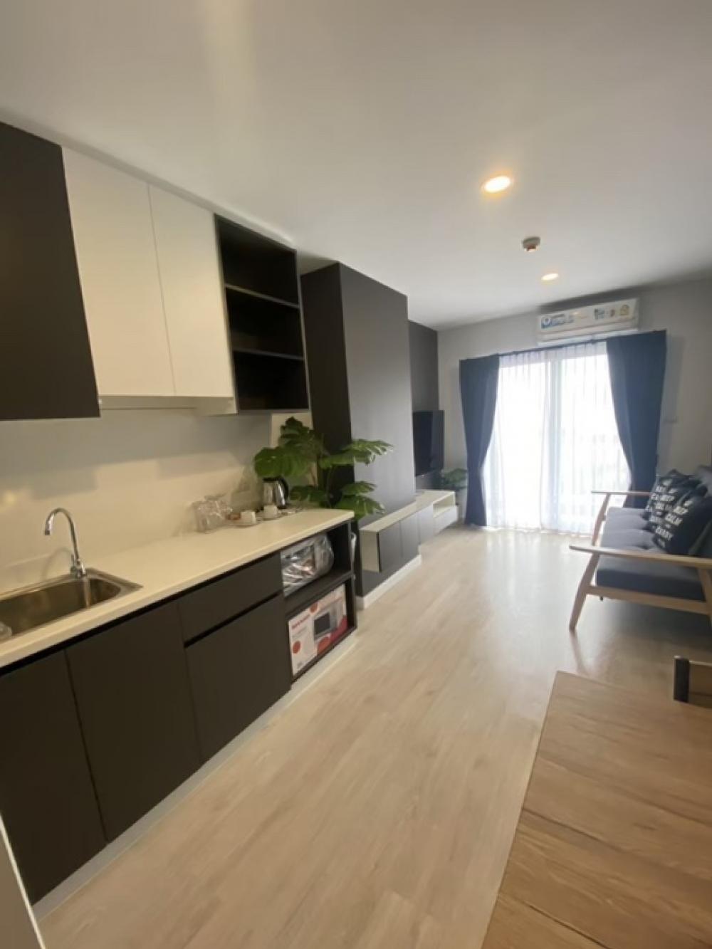 1-Bedroom Condo with Pool View near Lotus Ayutthaya