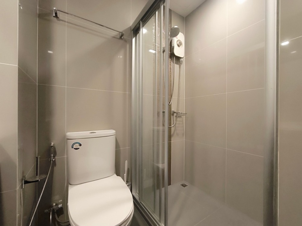Ideo Rama 9 - Asoke: Modern 1 Bedroom Apartment near MRT