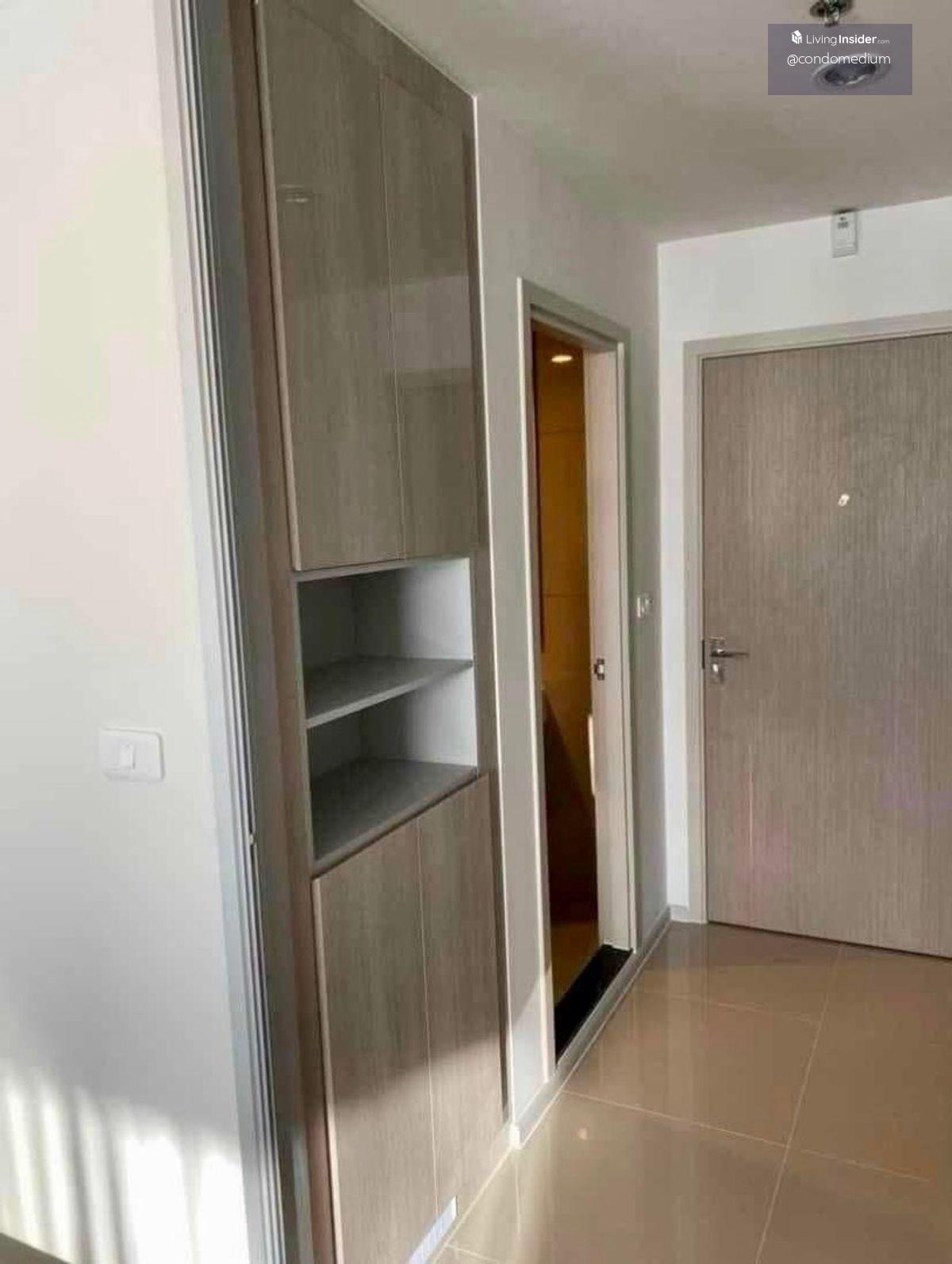 Studio Apartment near MRT Bangplad, 27 sq.m.
