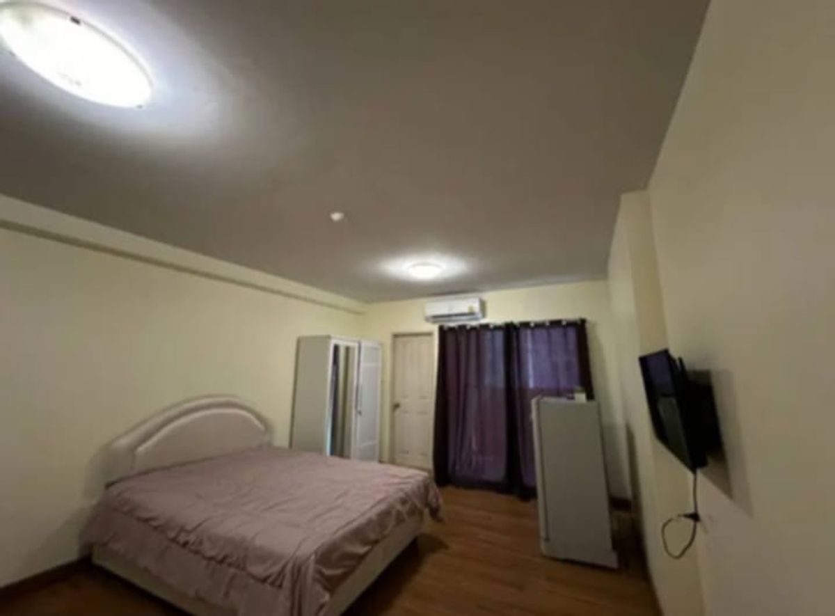 City Home Ratchada 10 Condo - Convenient City Living