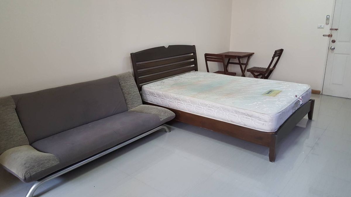 City Home Ratchada Studio Apartment