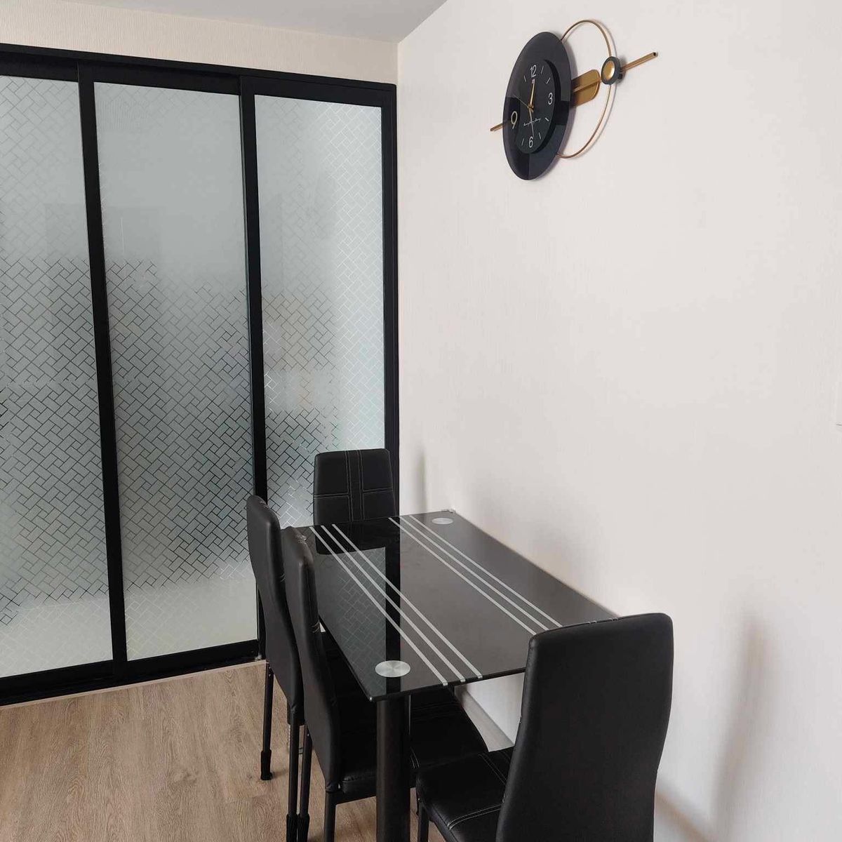 1 Bedroom Fully Furnished Apartment with City View