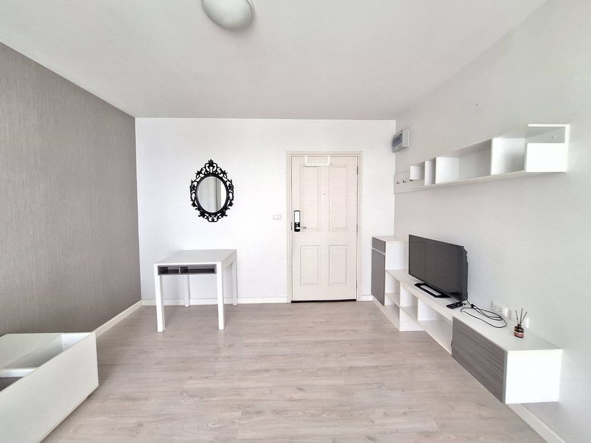 D Condo Sign Central Phase Chiang Mai - Fully Furnished Studio