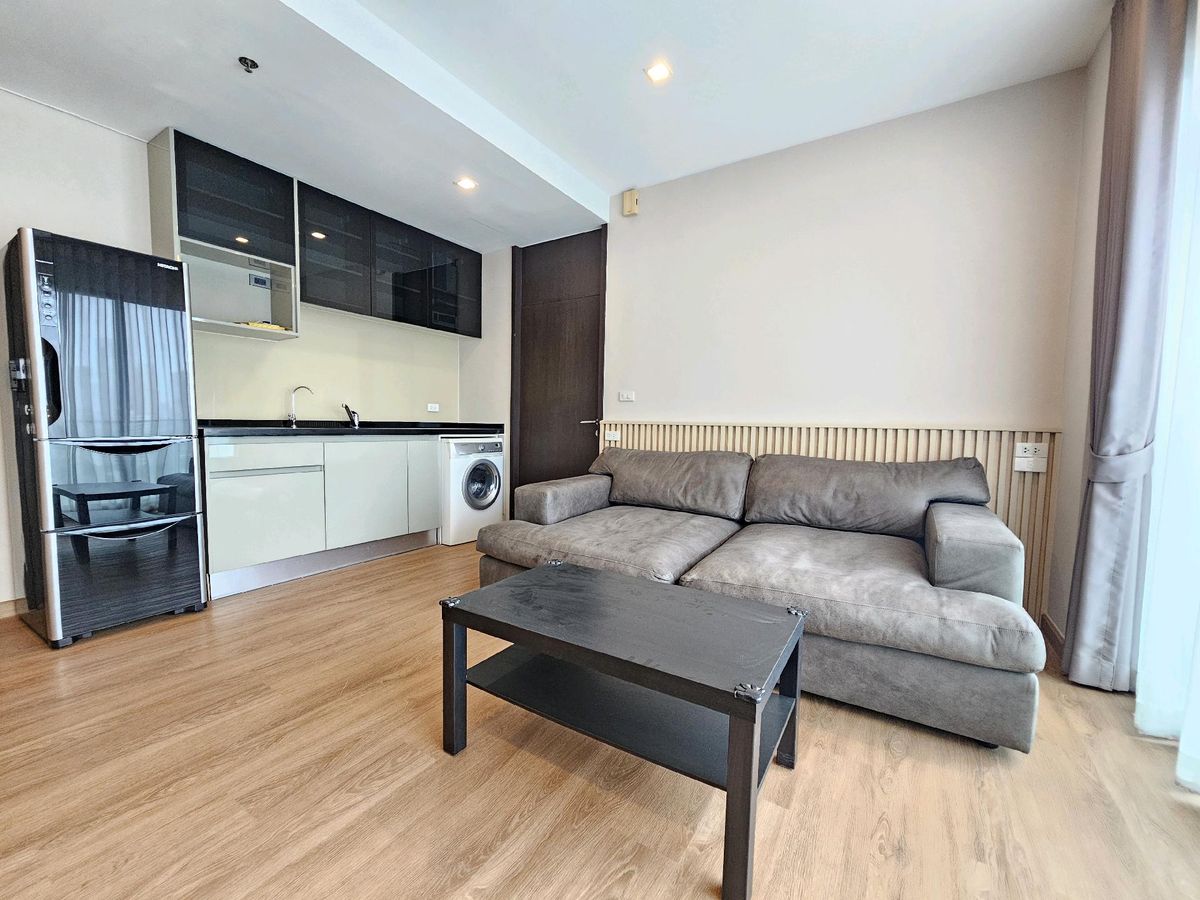 BTS Thonglor жанындағы Noble Remix Condo - Заманауи 1 бөлмелі пәтер