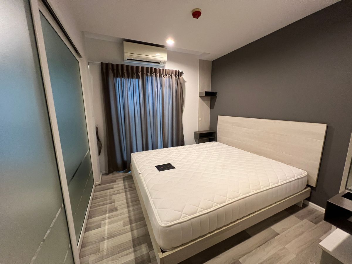 Low RAISE 1-Bedroom Condo with Fitness and Pool Near Seacon Square