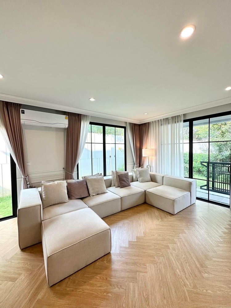 Setthasiri Phatthanakan Single House - 4 Bedrooms, Corner Plot, Fully Decorated
