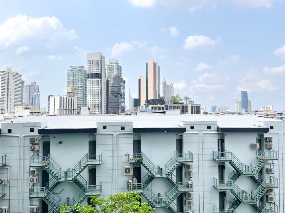 Studio Apartment near Chula/Siam with City View