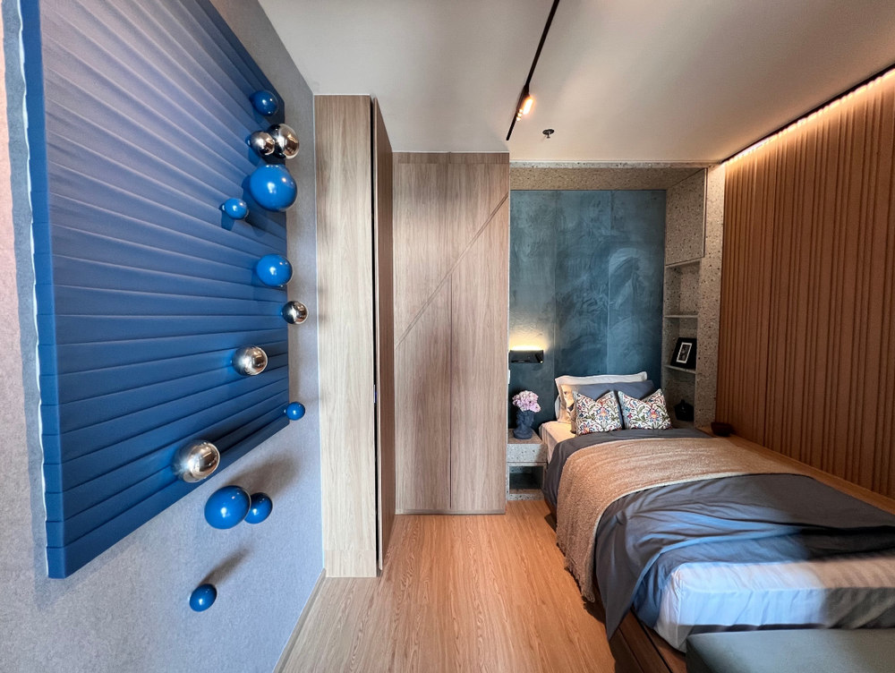 2-Story Duplex Condo at The Symphony Bangpra Sriracha with Sea View