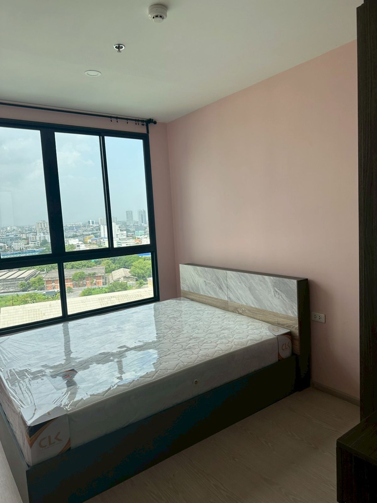 Elio Del Nest - Fully Furnished 1 Bedroom Apartment