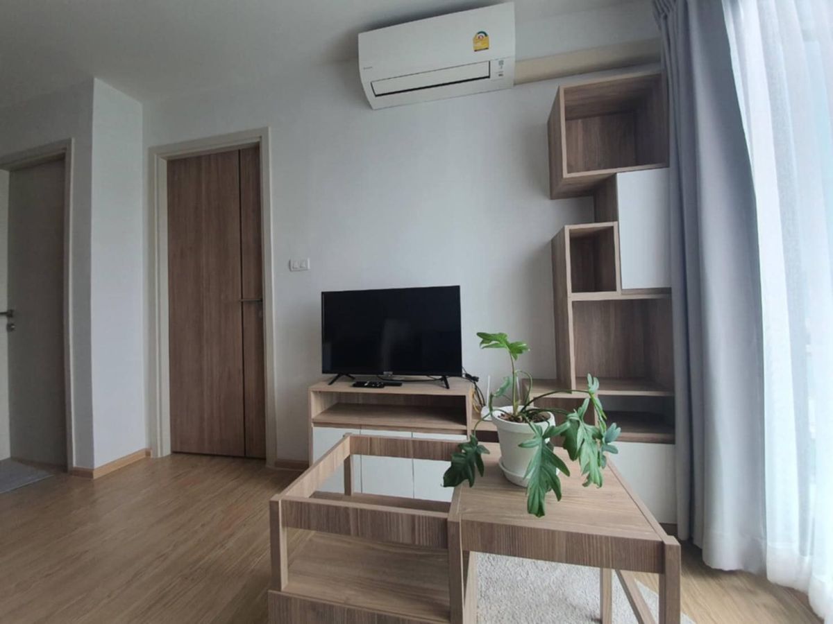 Muji Condo with Pool View near BTS On Nut