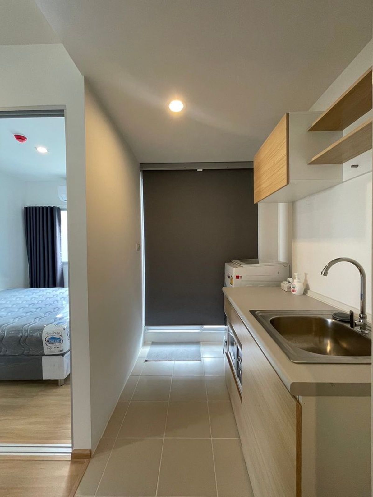 New Condo in Sena Kit Krung-Lat Krabang with Complete Furniture