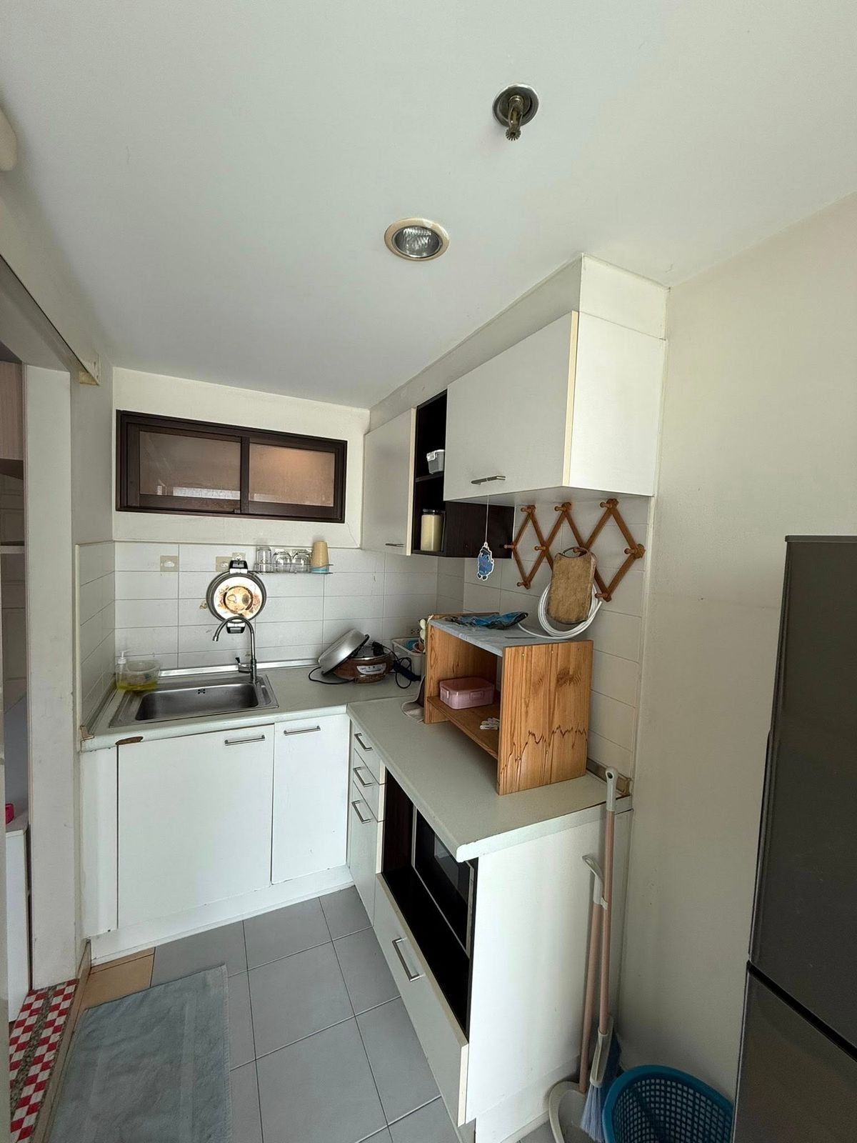 35 sqm 1-Bedroom Apartment with Furniture and Appliances