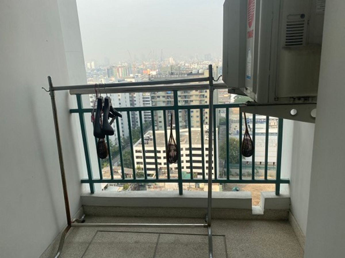 1-кімнатна квартира в кондо Supalai Park Asoke-Ratchada