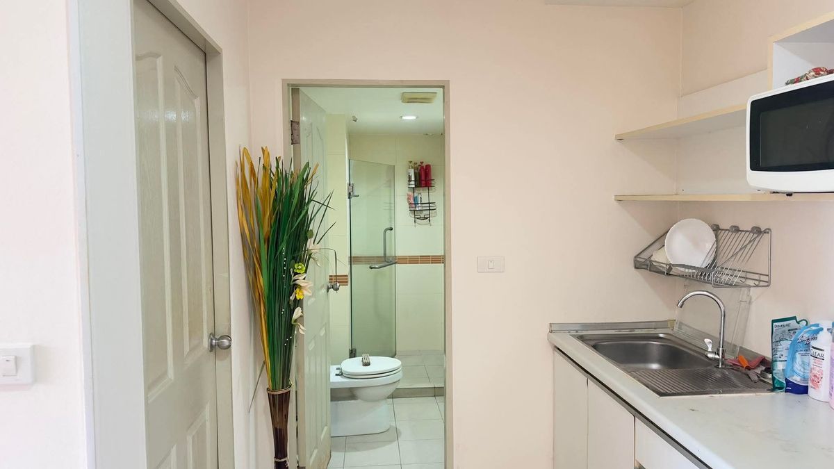 Pinnapa Condo On Nut - Spacious 1-Bedroom Apartment with Great View