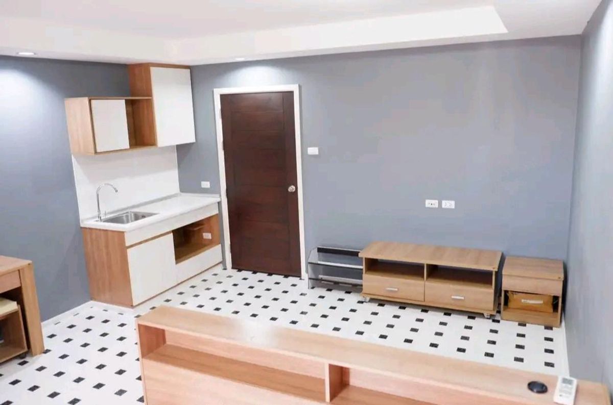 The Log3 Project Berry Building - 29 sq.m. Condo for Rent