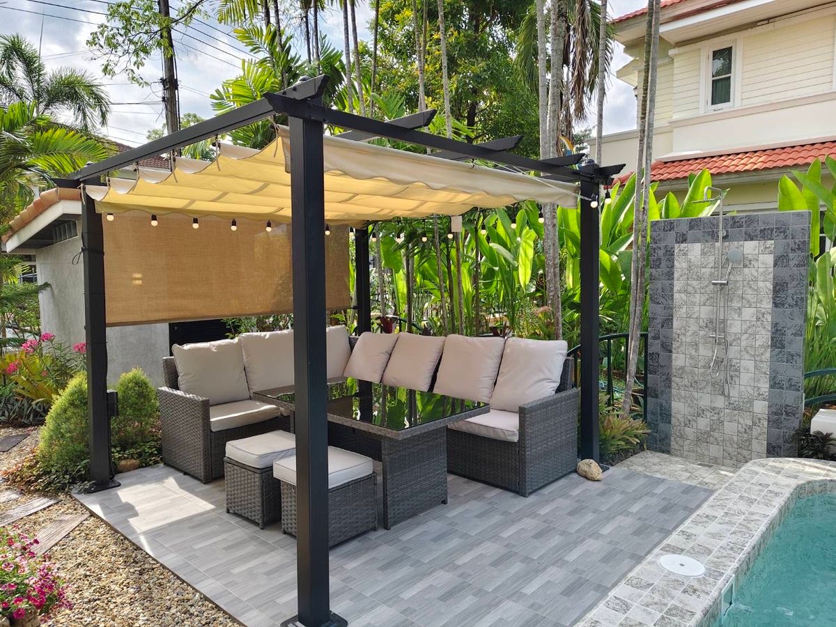 Pool Villa in Hang Dong Zone near Gatsa - 4 Bedrooms, Central Pool