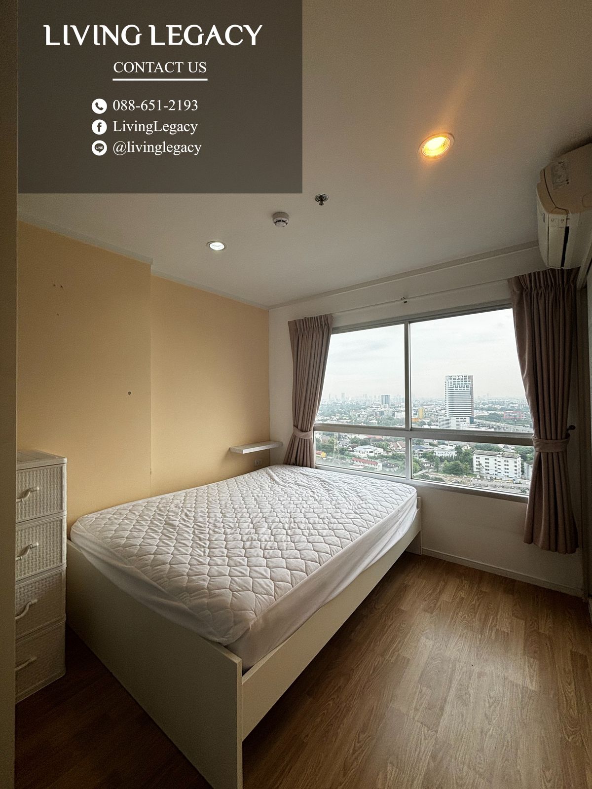 Lumpini Place Srinakarin - Huamark Station Condo
