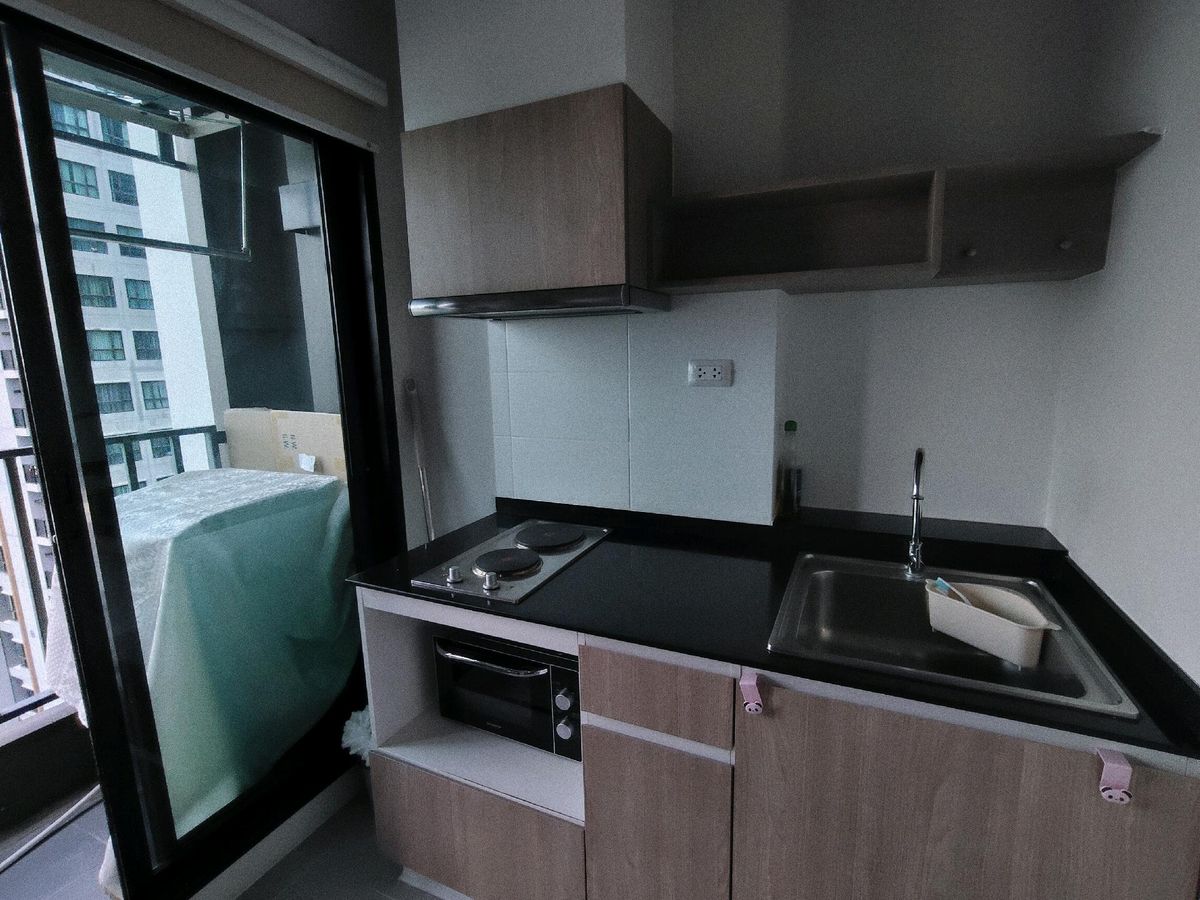 Corner Studio Apartment at EScent Condo near Central Khon Kaen