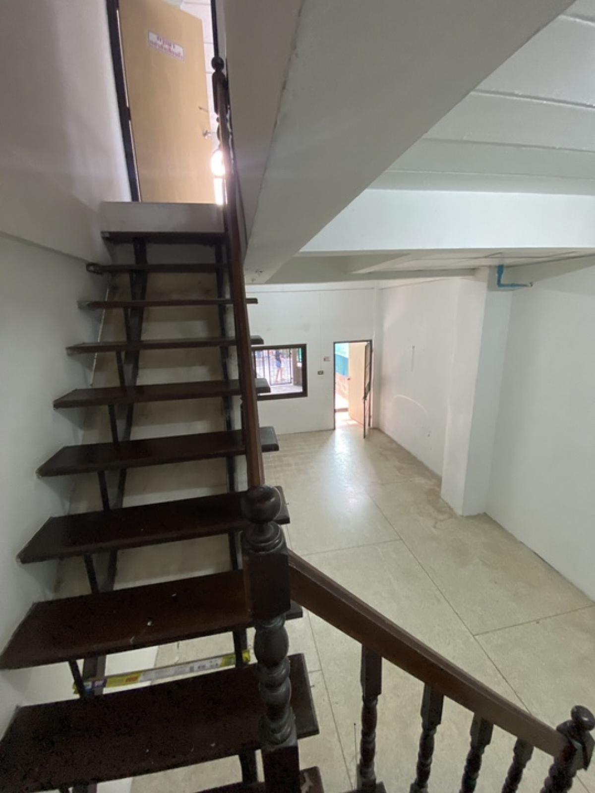 2-storey house with 2 bedrooms near Safari World
