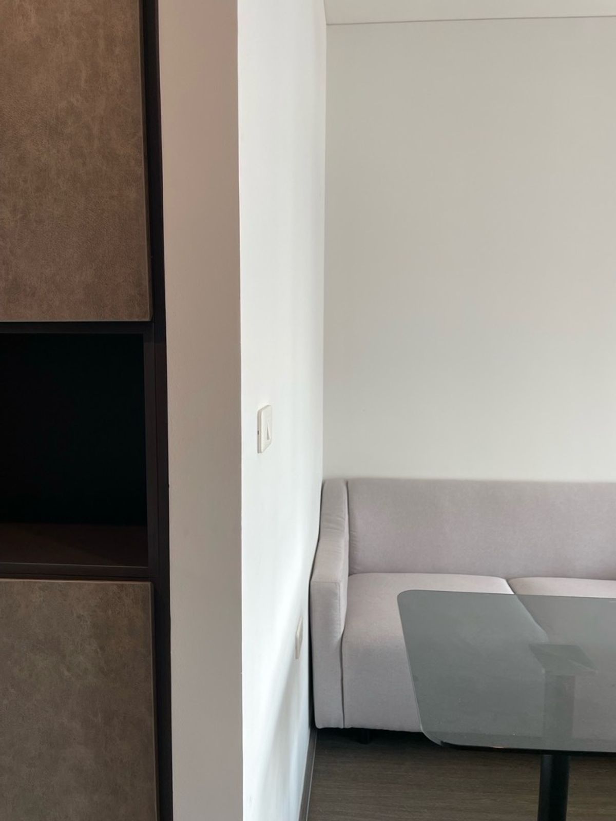 Compact Studio Apartment in Urban Setting