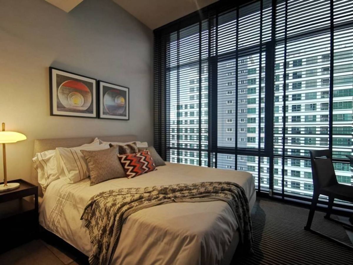 Oka Haus Condo near BTS Thong Lor - Modern Designer Studio