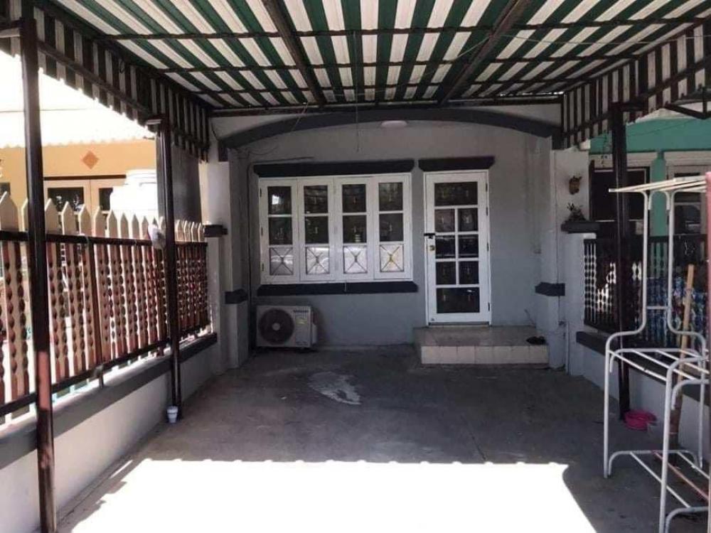 2-Bedroom House in Bang Bua Thong, Nonthaburi