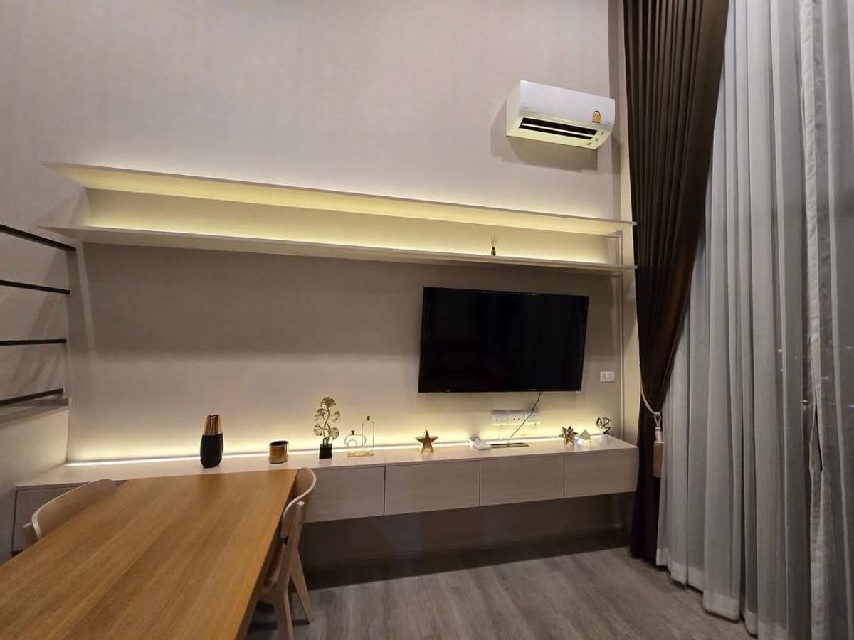 Ideo Charan 70 River View - Duplex Apartment with River View