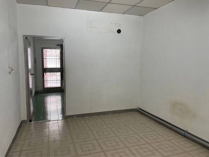 1-storey townhome near MRT Wong Sawang, 12 sq m, 2 bedrooms