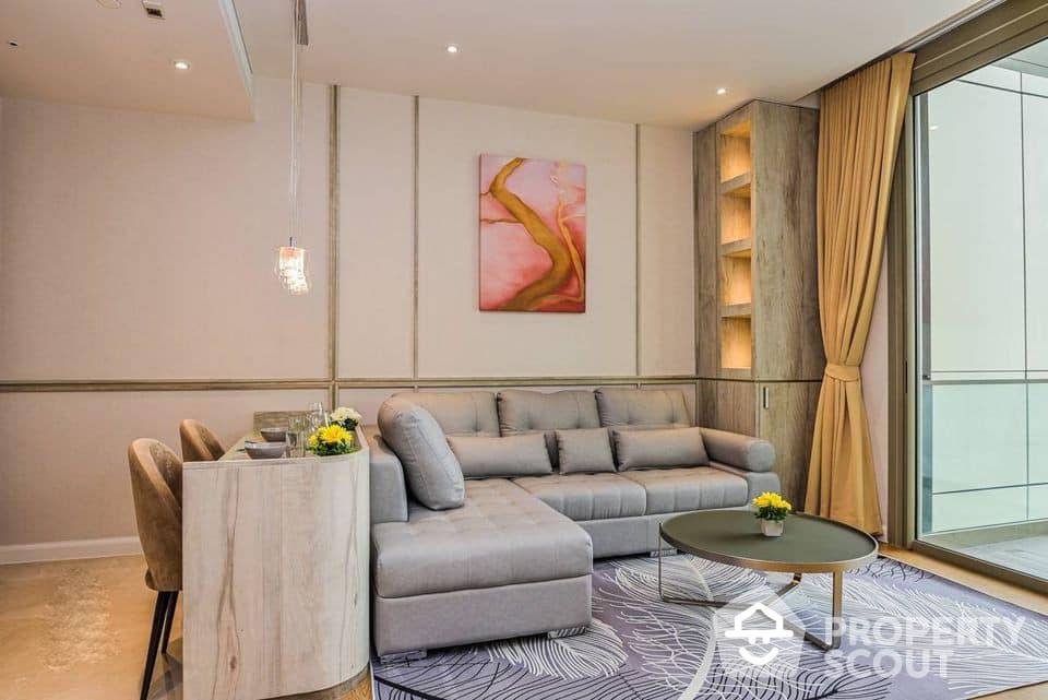 Modern Luxury 1-Bedroom Condo in Khlong San, Bangkok