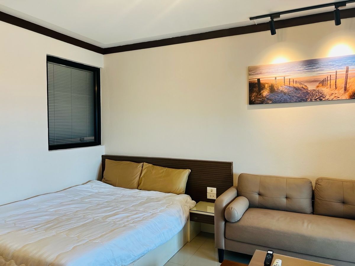 Hillside 2 Condo in Nimman - Fully Equipped Studio