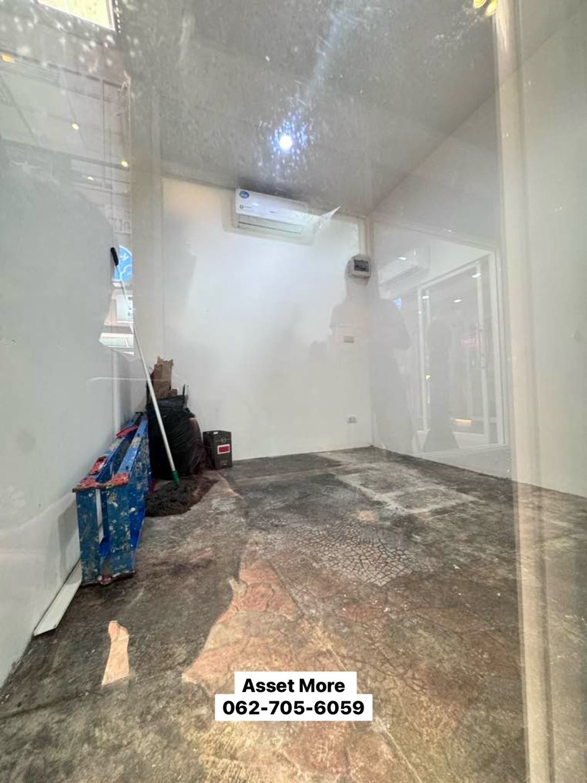 Small Rental Space Near Phrom Phong BTS in Thonglor Area
