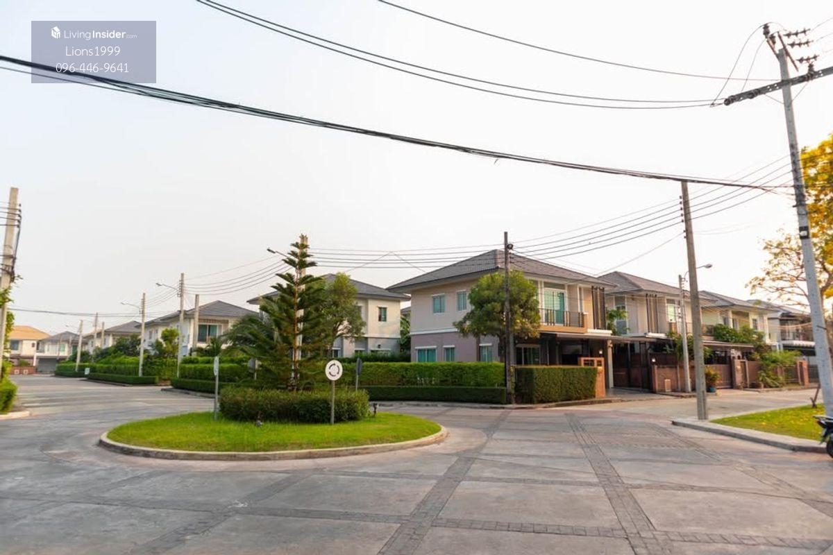2-Story Corner House in Passorn Prestige Village with 3 Bedrooms