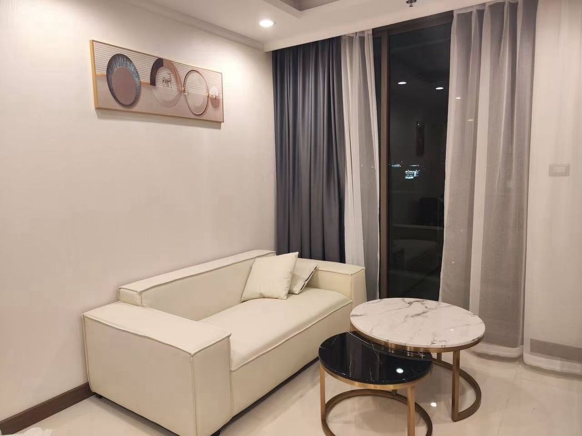 Fully Furnished Apartment with City View and Modern Amenities