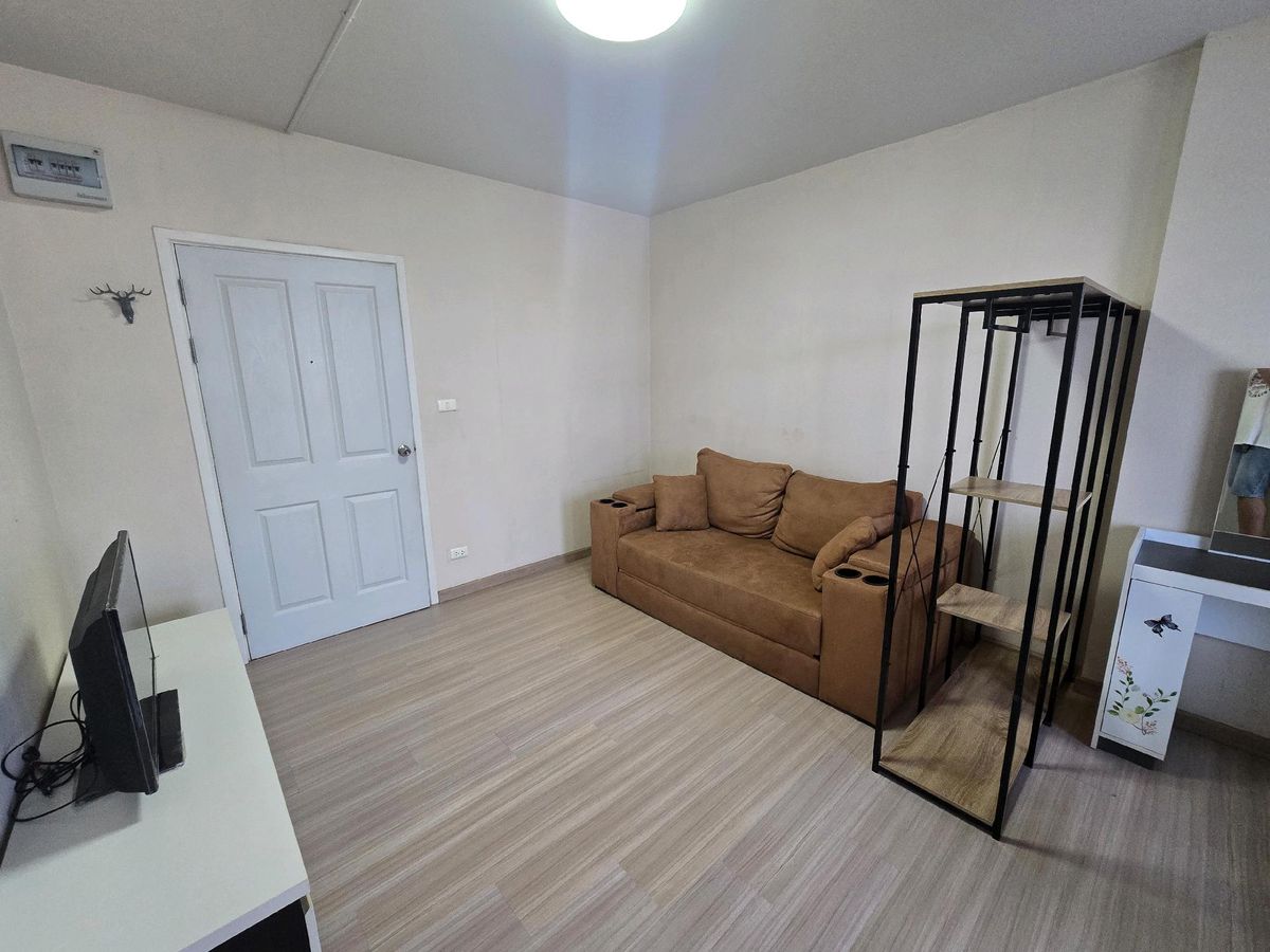 Fully Furnished Condo near Lotus Nawamin, BTS, 30 sqm