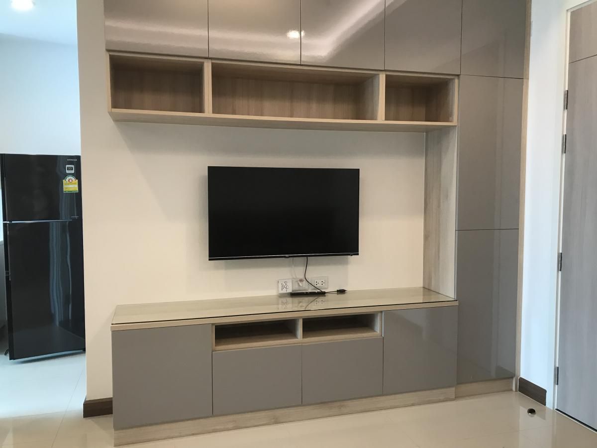 Полностью меблированный кондо Supalai Elite Phayathai с видом на город