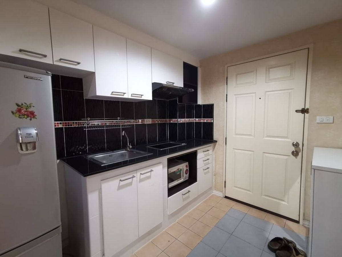1 Bedroom Condo at Parkview Vibhavadi near Lak Si Intersection