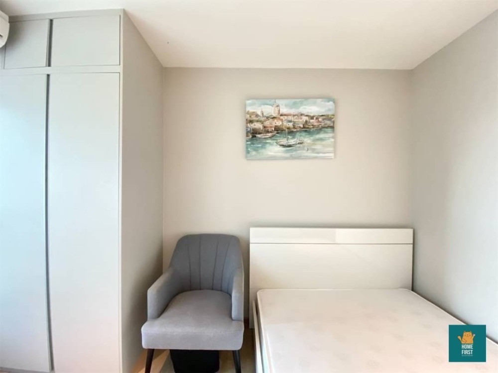 Studio apartment at Whizdom Station Ratchada-Tha Phra, high floor, beautiful view