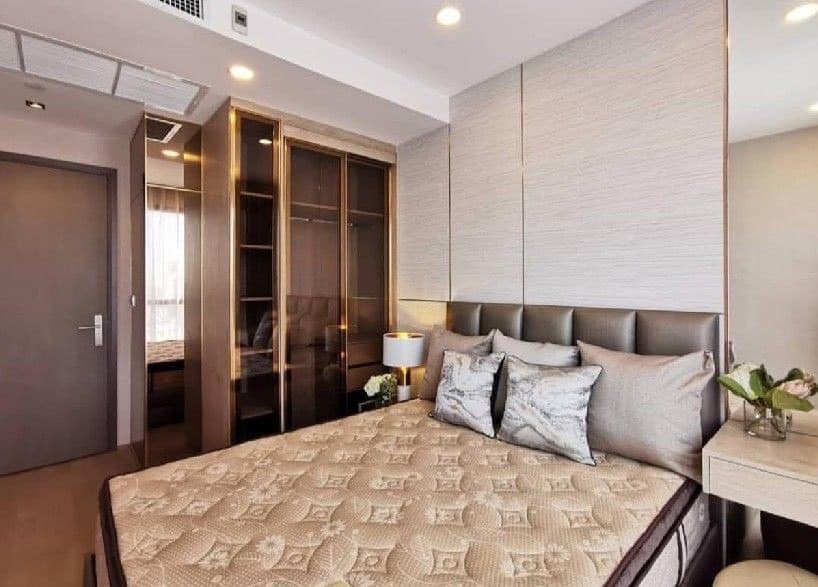 Ashton Chula - Silom Rental Apartment near MRT Samyan