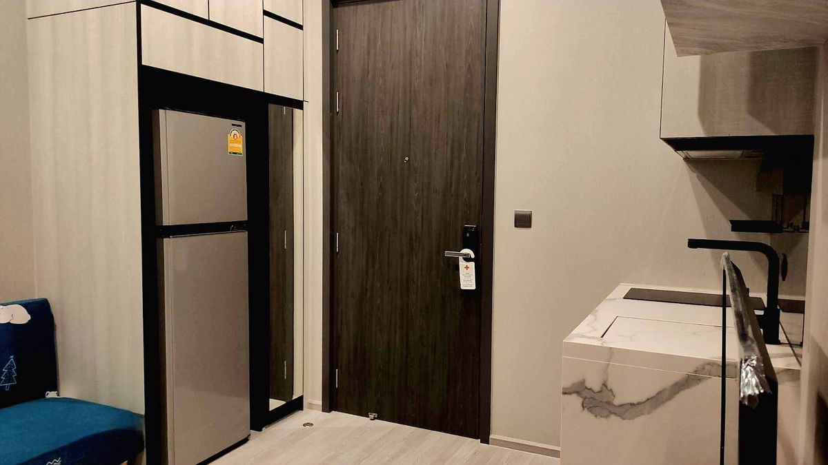 1 Bedroom Apartment near BTS Punnawithi, Fully Furnished