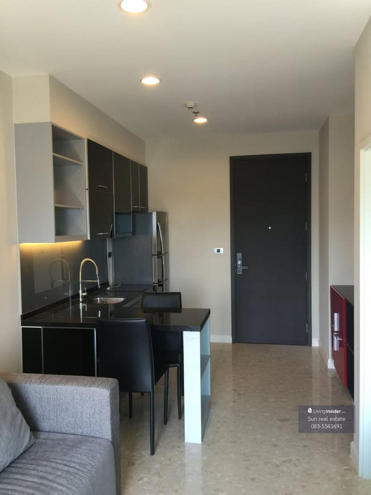 1-комнатная квартира в The Crest Sukhumvit 34, рядом с BTS Thonglor
