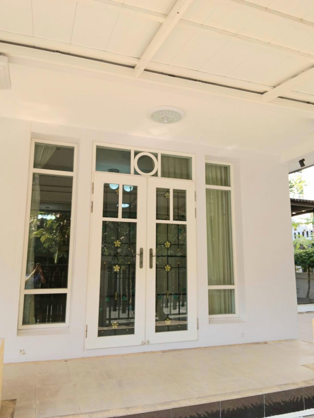 Baan Bangkok Blue Low Draw Ram Inthra - Spacious Family Home